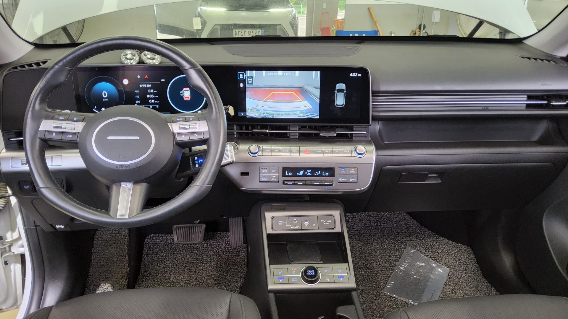 2023 - hyundai kona