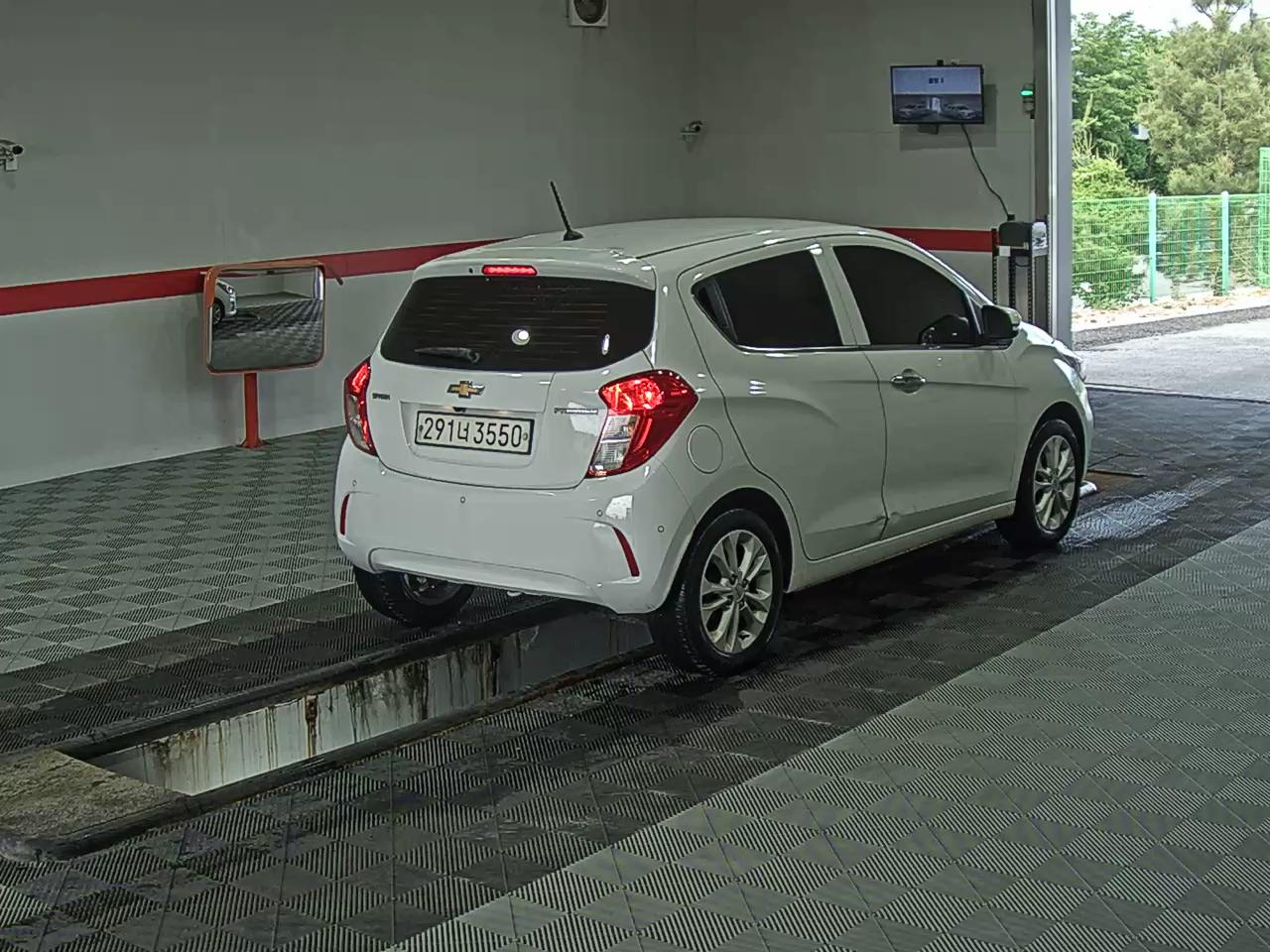 2020 - chevrolet spark