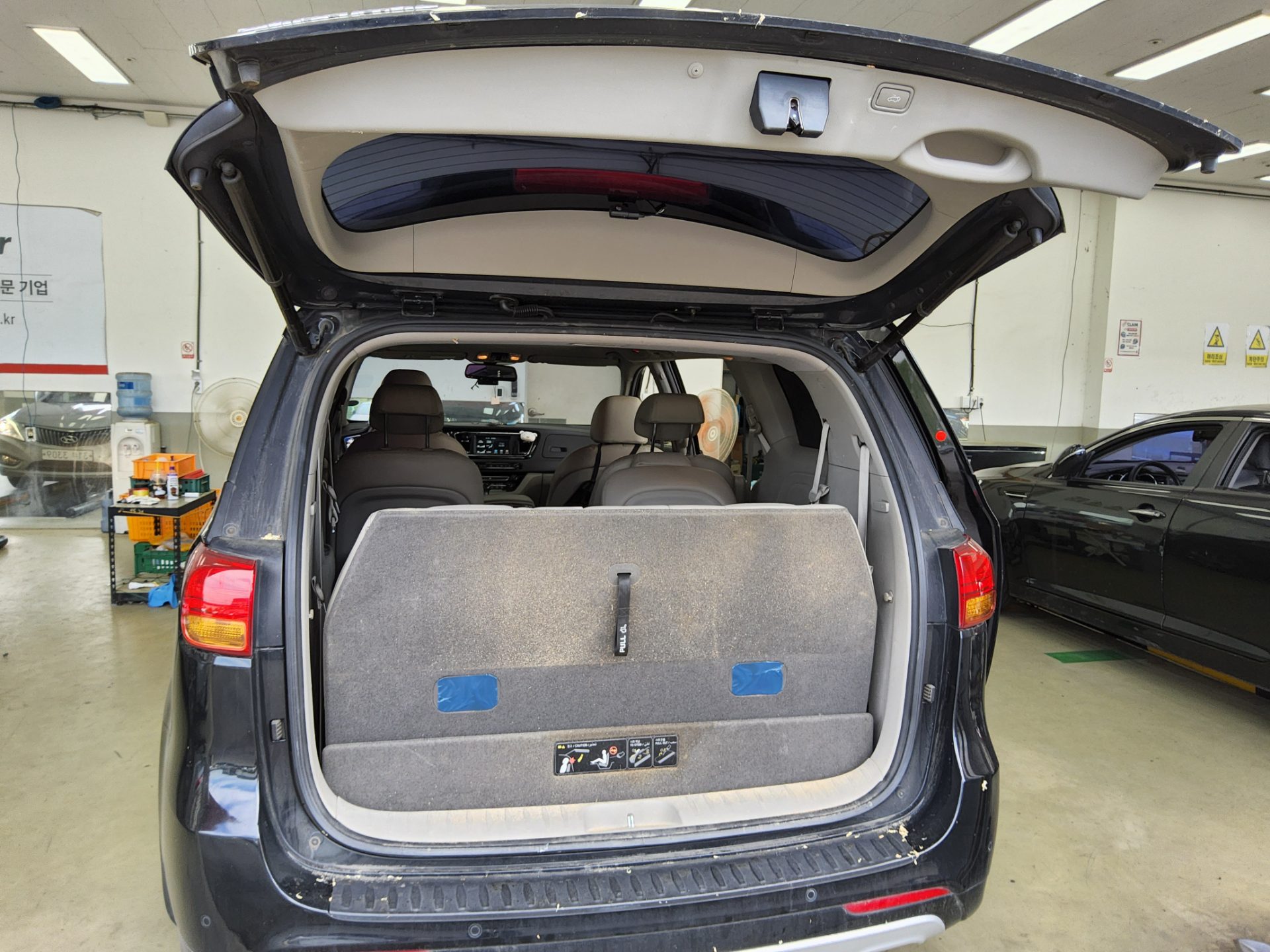2016 - kia carnival