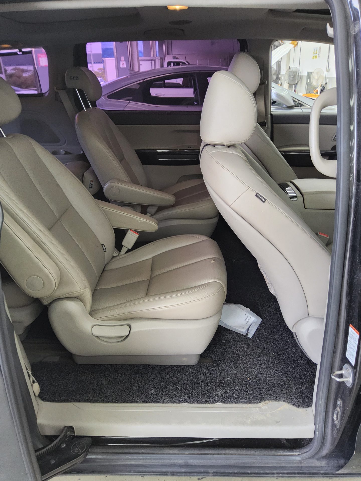 2016 - kia carnival