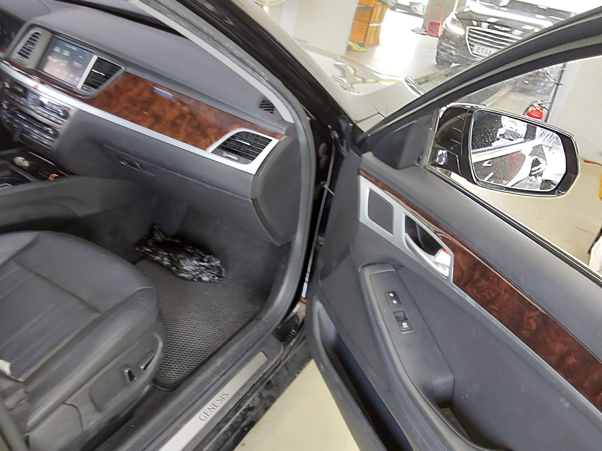 2015 - hyundai g330