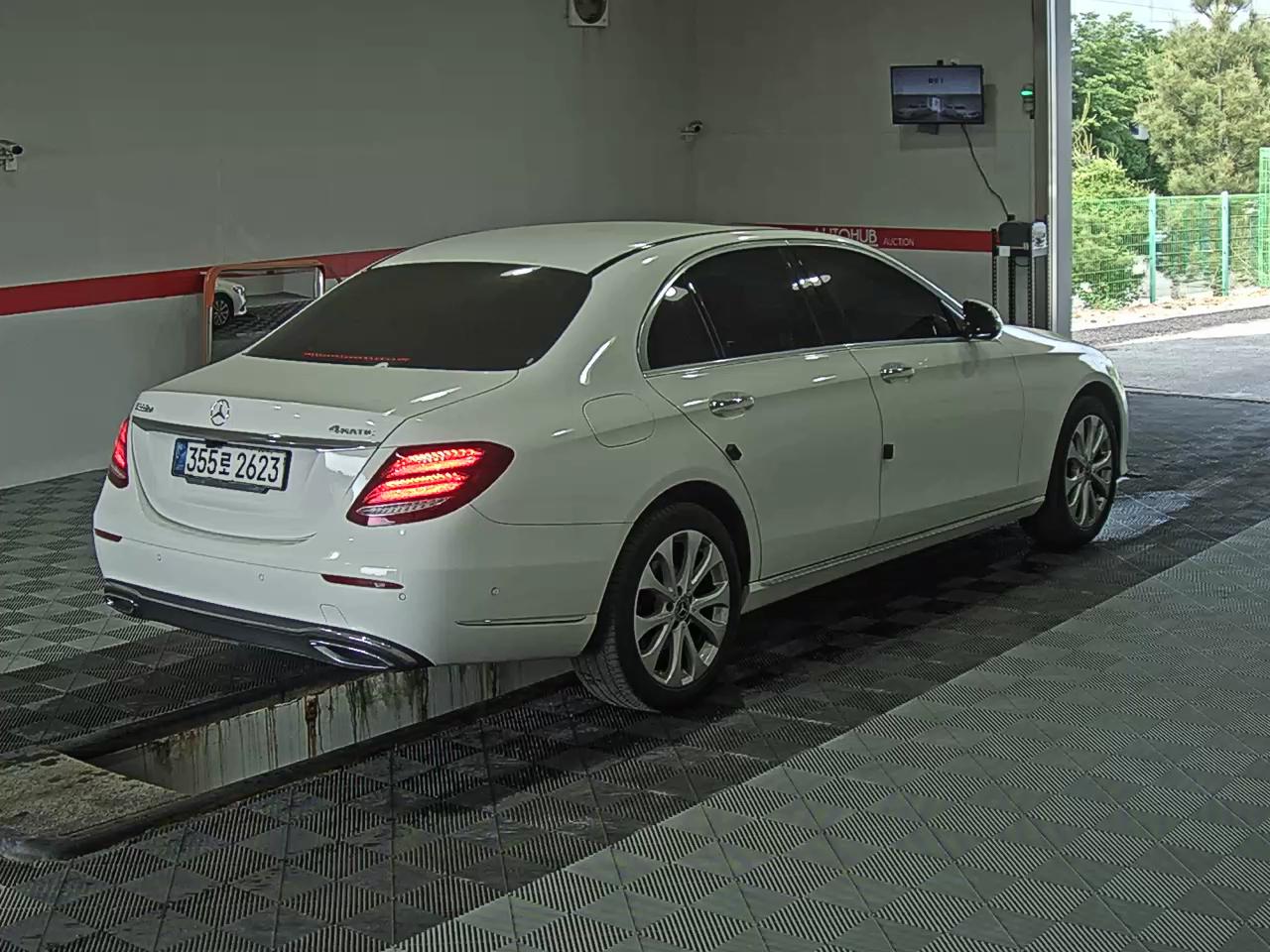 2020 - mercedes-benz e220d