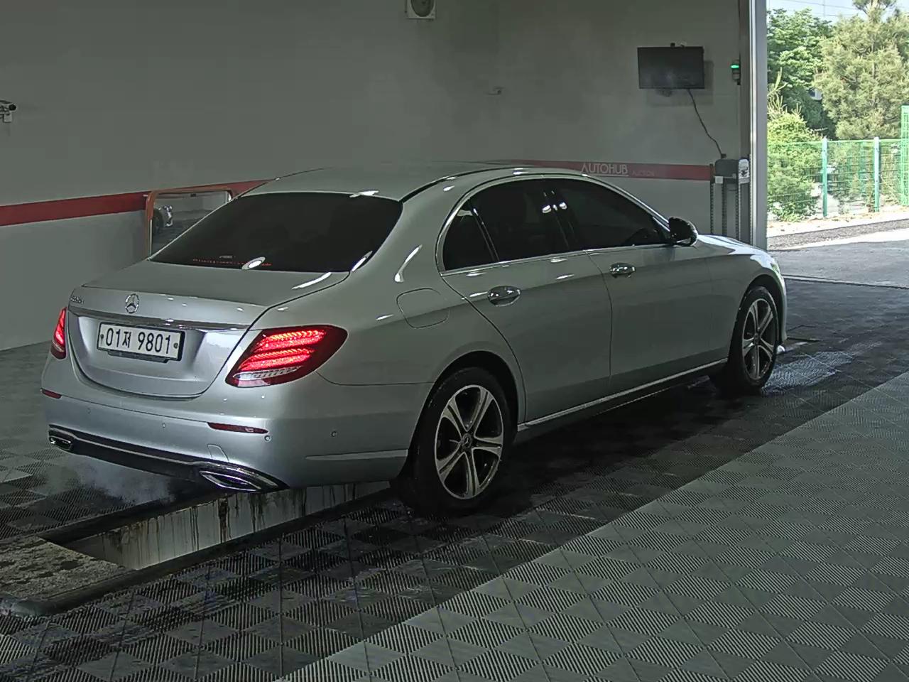 2019 - mercedes-benz e220d