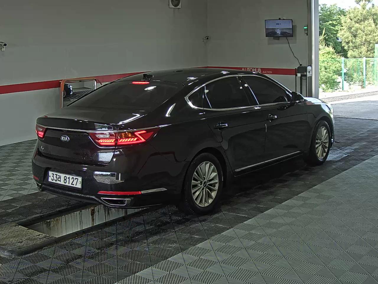 2019 - kia k7