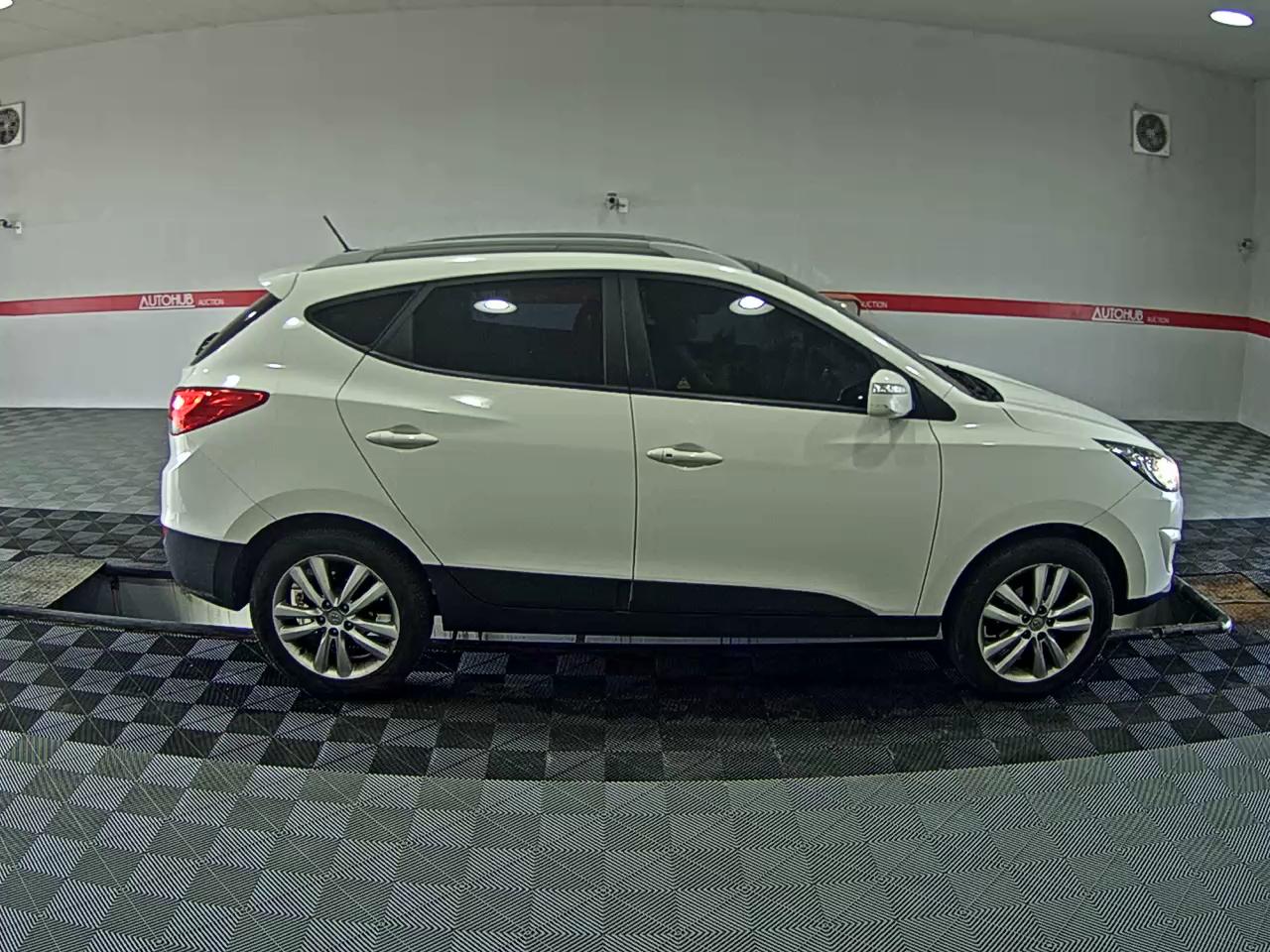 2013 - hyundai tucson