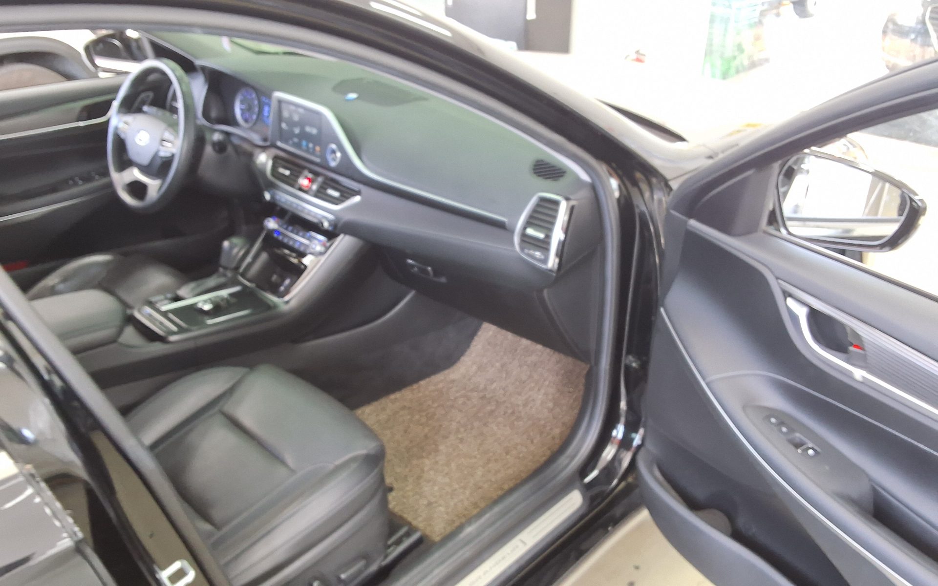 2017 - hyundai grandeur
