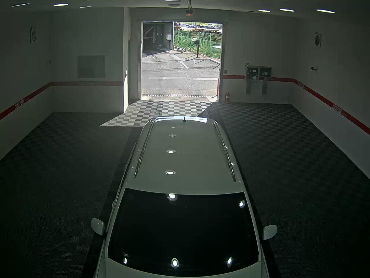2016 - volkswagen tiguan