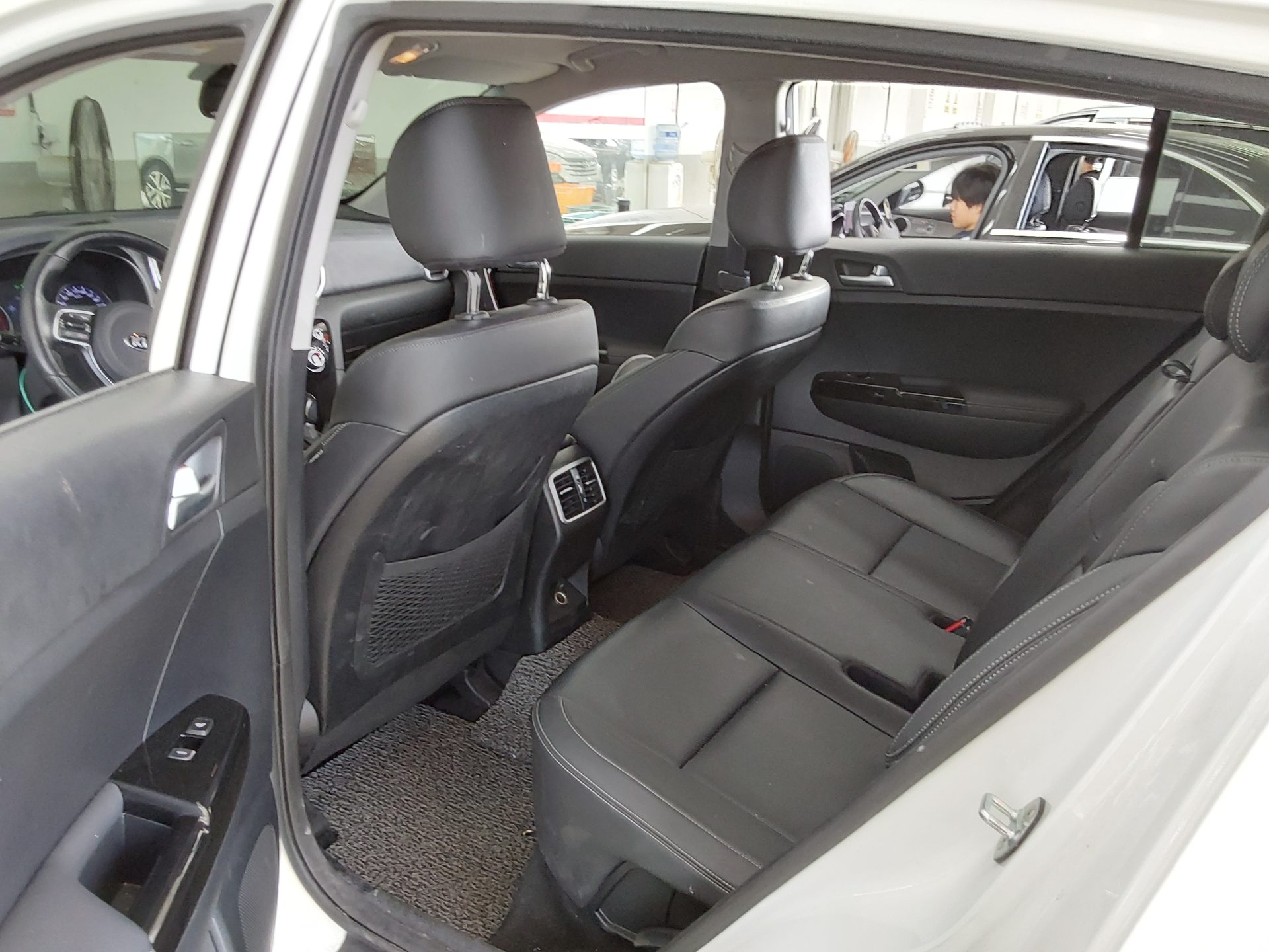 2018 - kia sportage