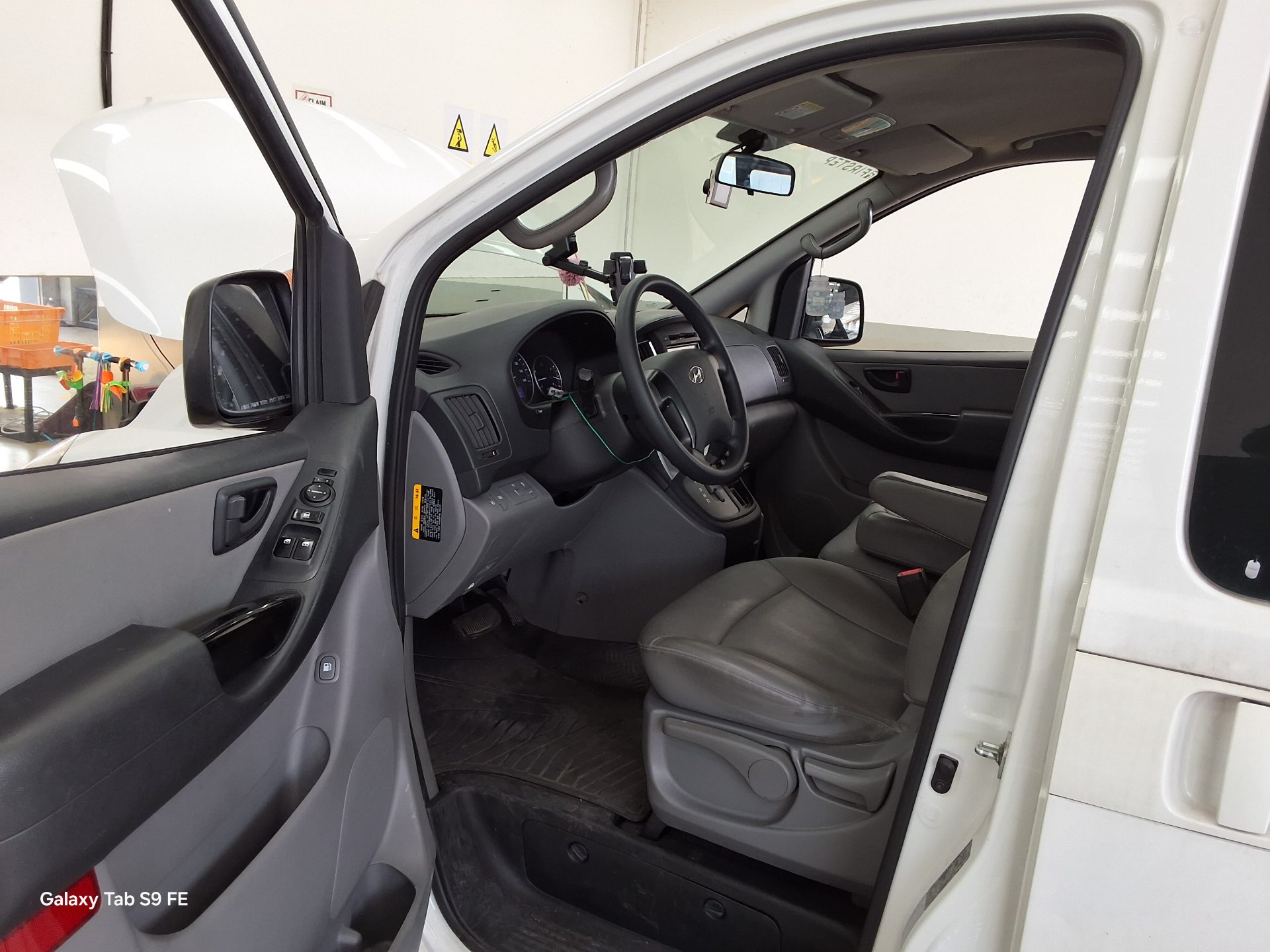 2017 - hyundai grand starex