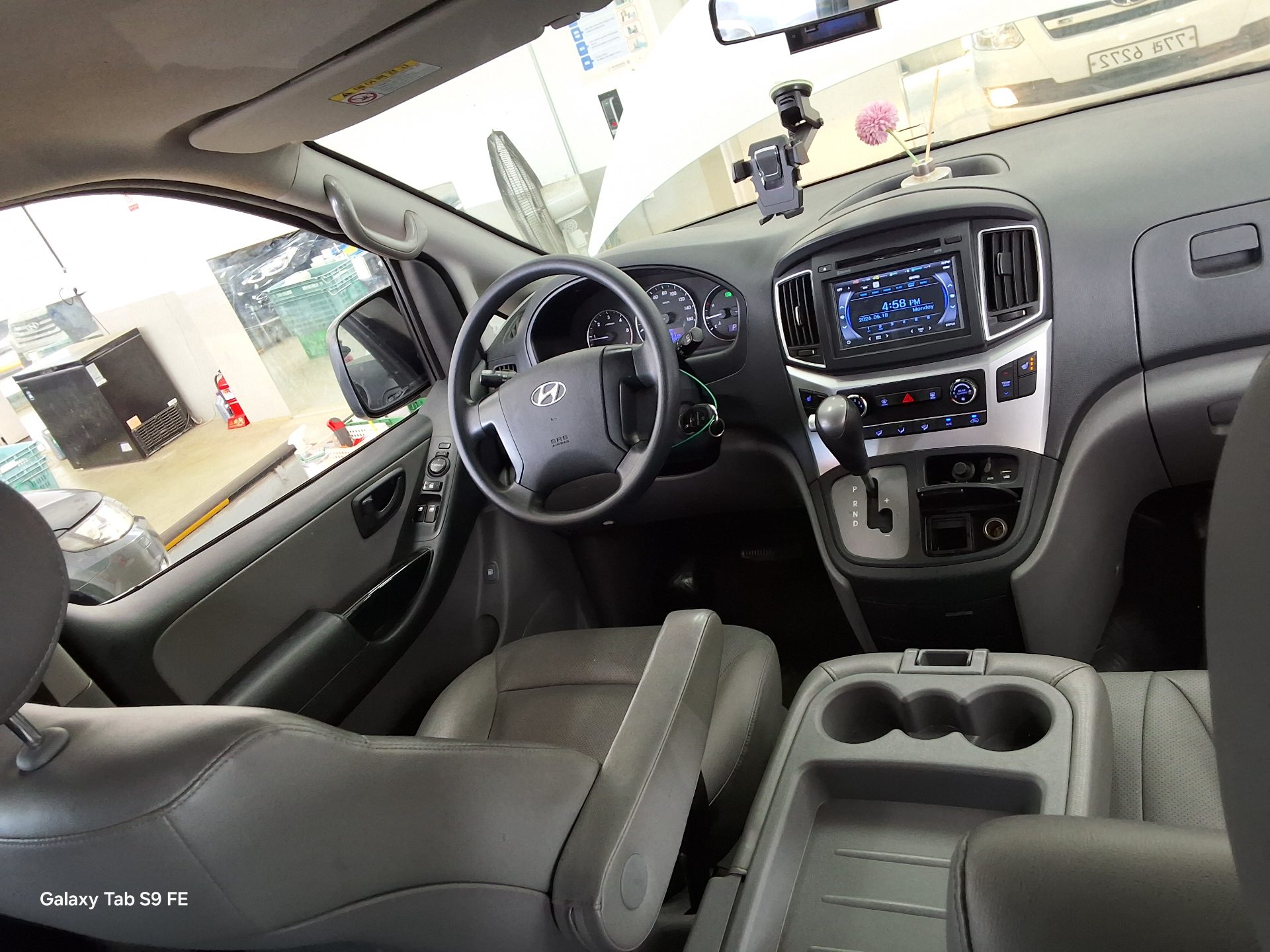 2017 - hyundai grand starex