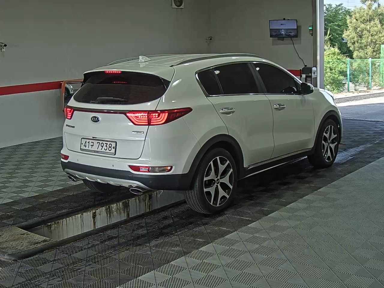2018 - kia sportage