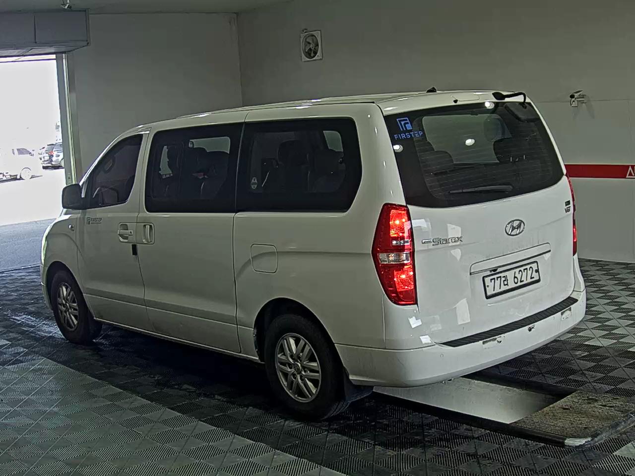 2017 - hyundai grand starex
