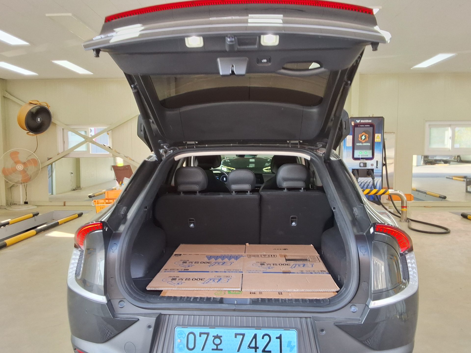 2022 - kia ev6