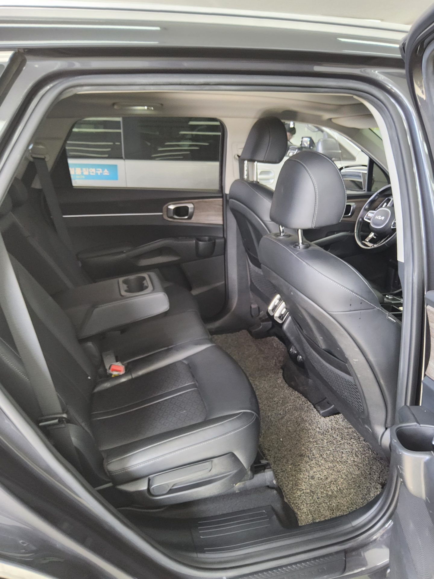 2022 - kia sorento