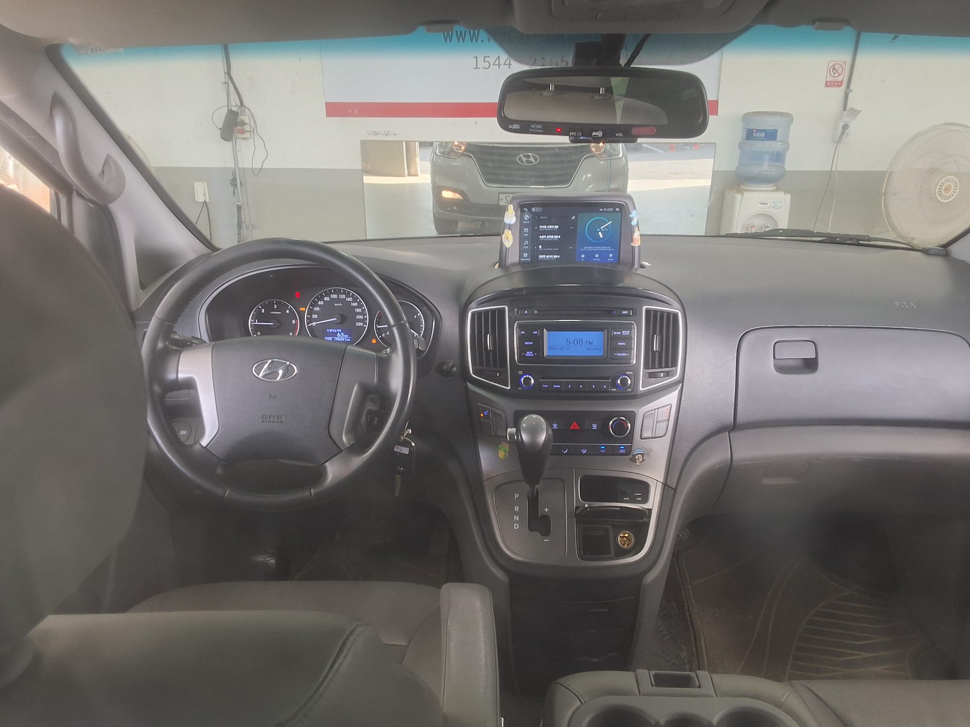 2021 - hyundai grand starex