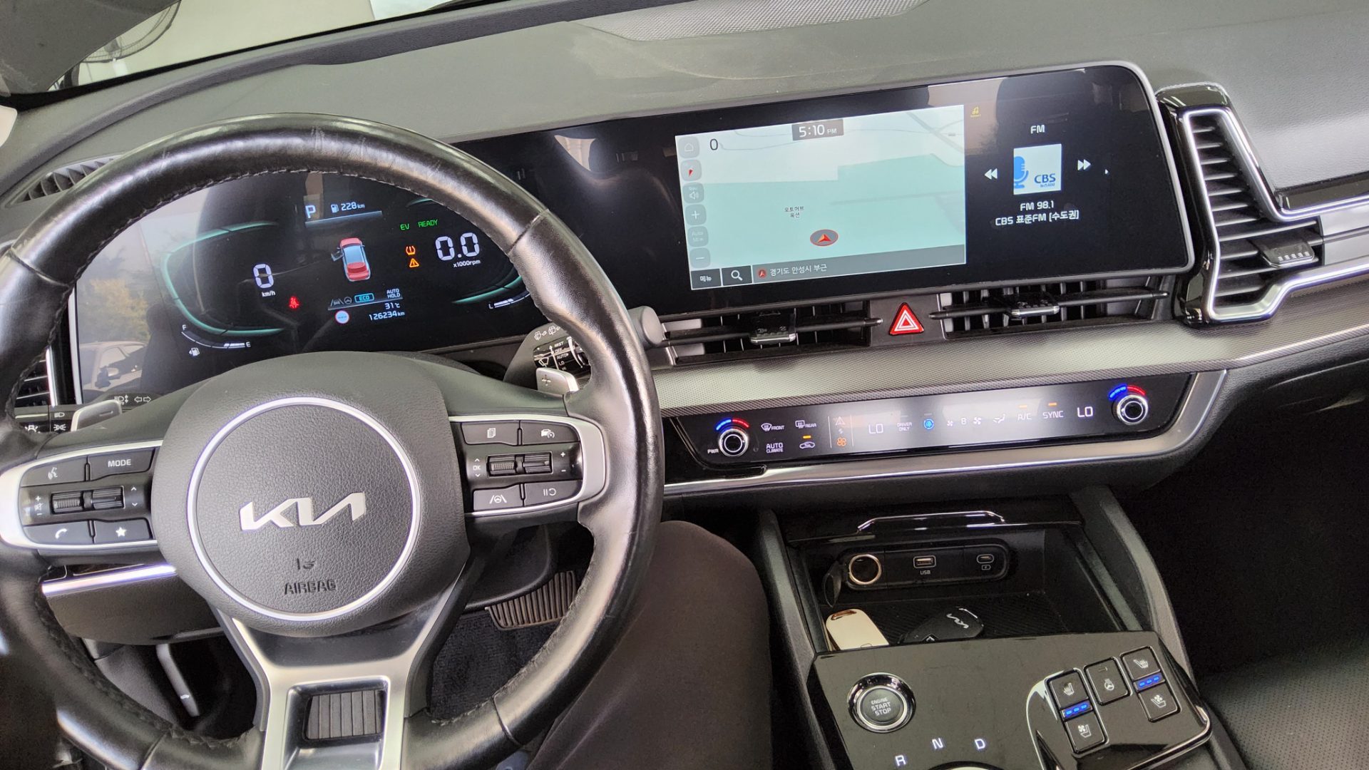 2022 - kia sportage