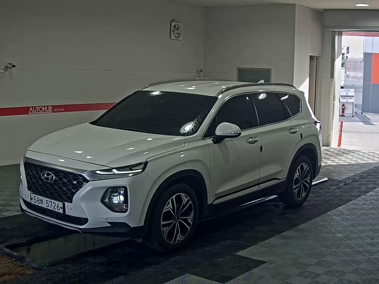 HYUNDAI SANTA FE ()