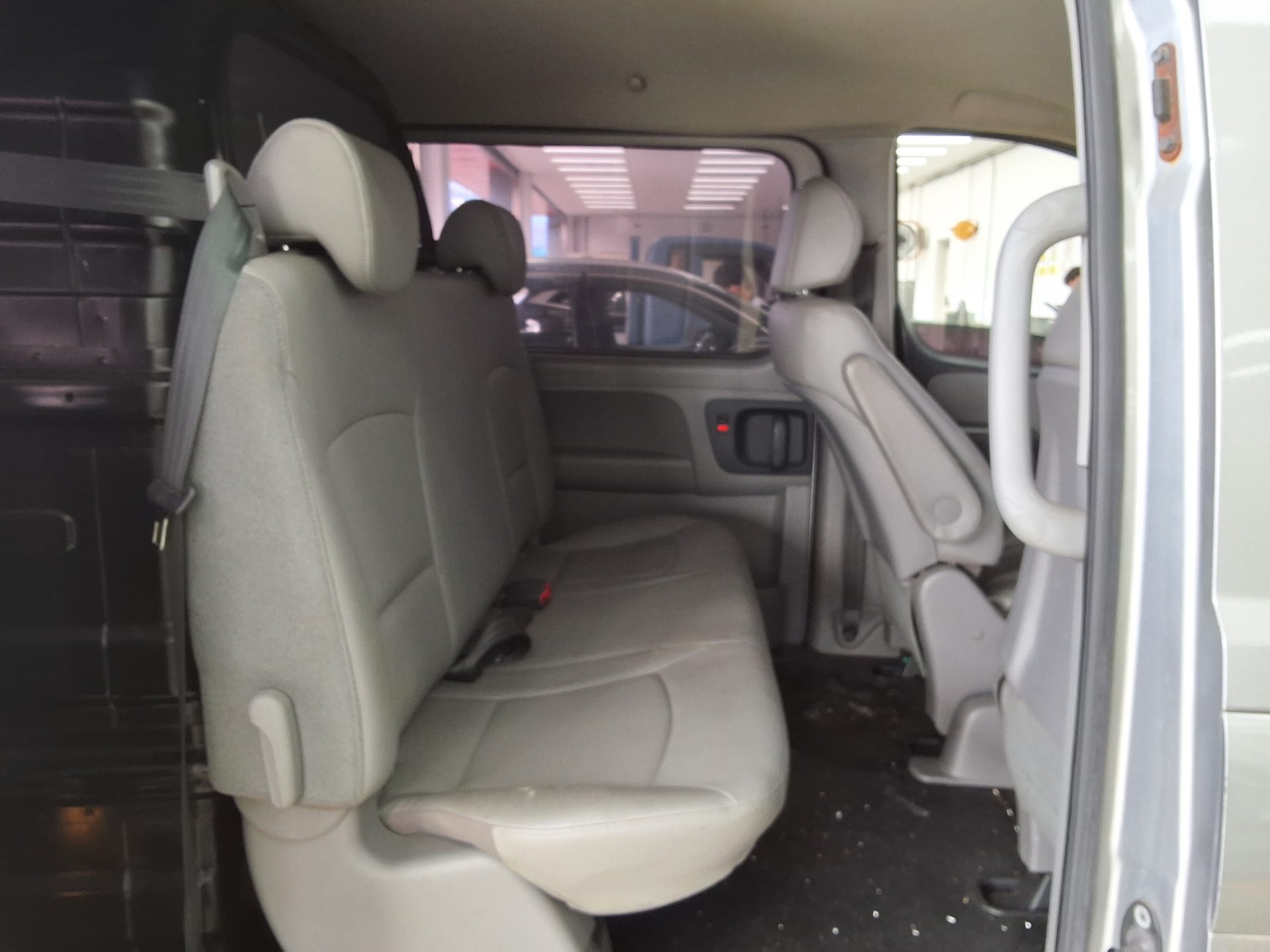 2019 - hyundai grand starex