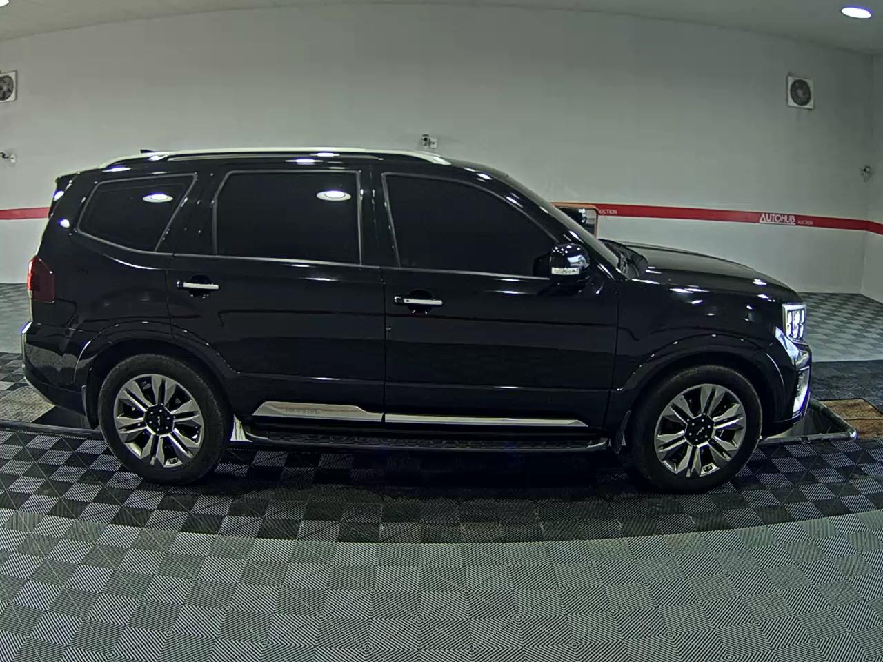 Kia Mohave - 3