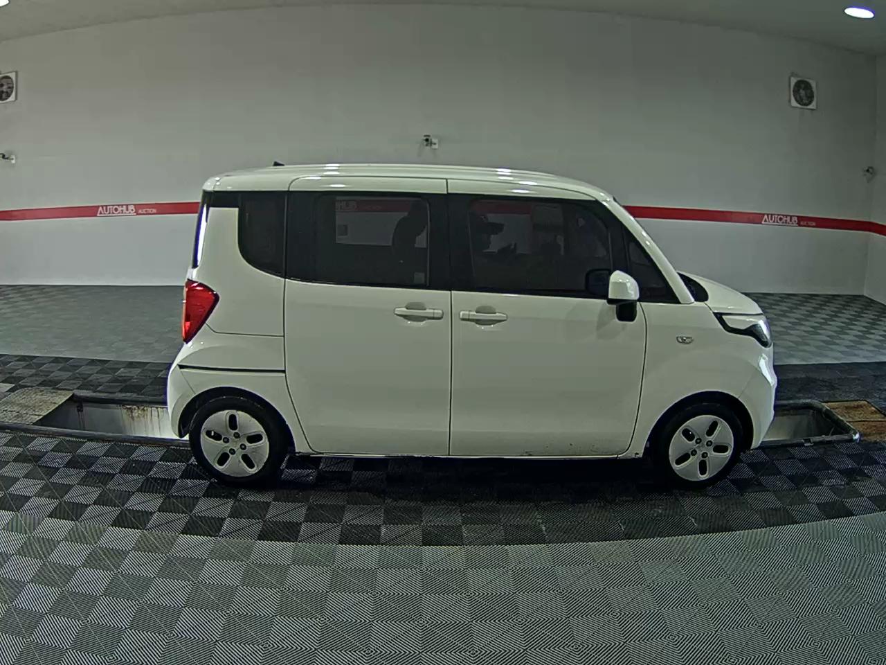 2017 - kia ray
