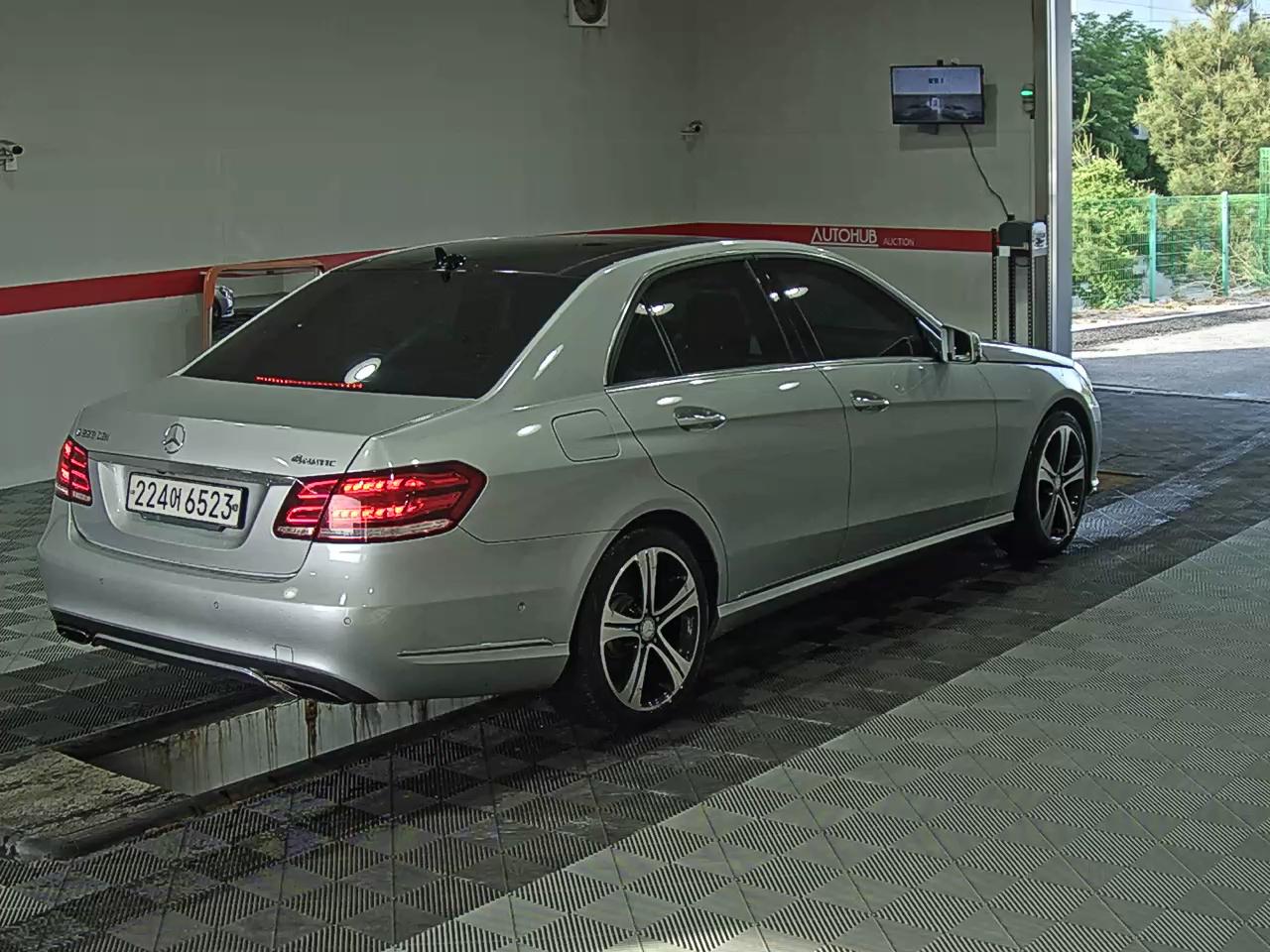 2014 - mercedes-benz e250