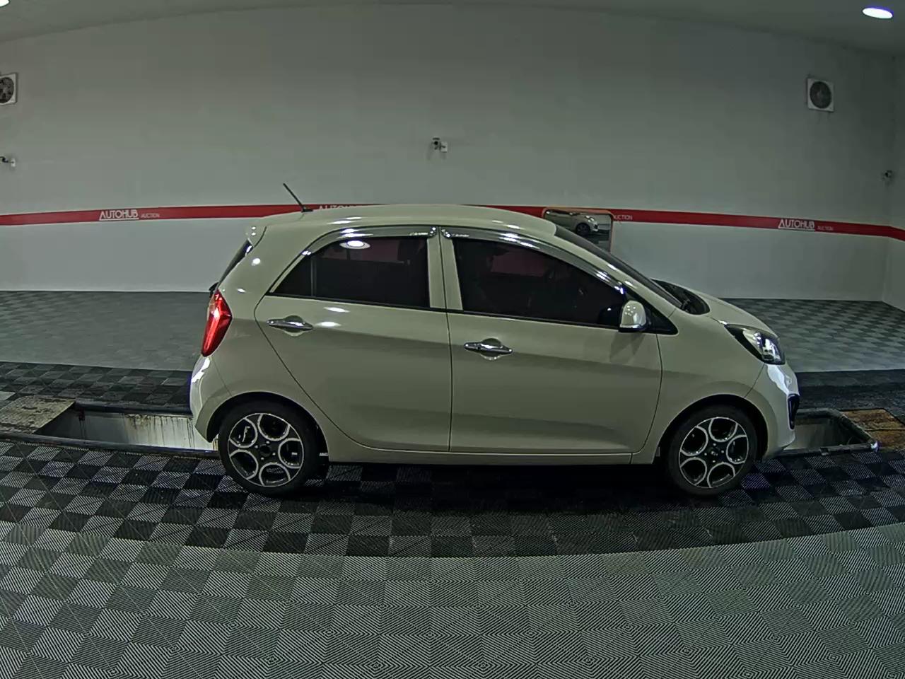 2013 - kia morning