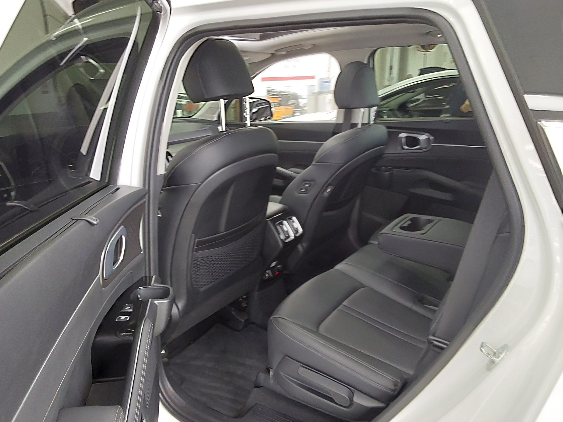 2023 - kia sorento