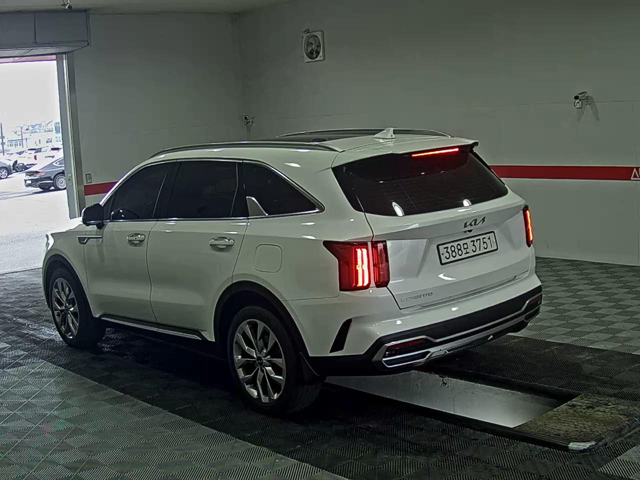 2023 - kia sorento