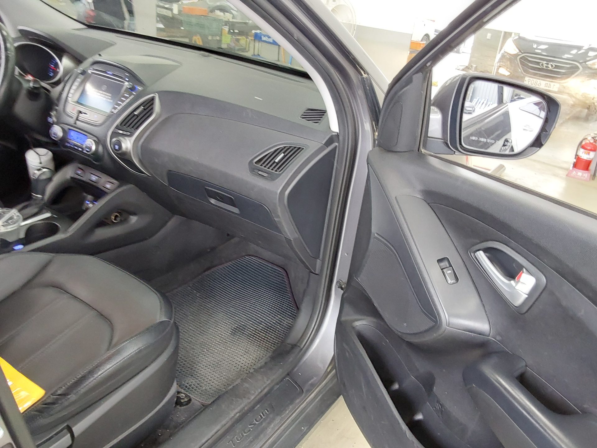 2015 - hyundai tucson