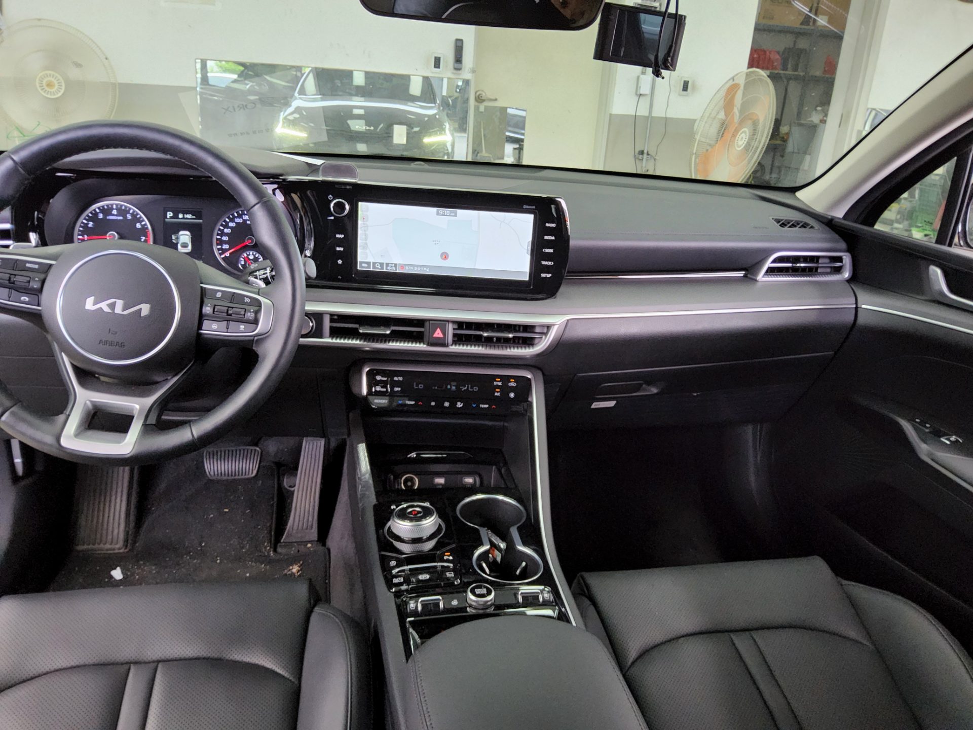 2023 - kia k5