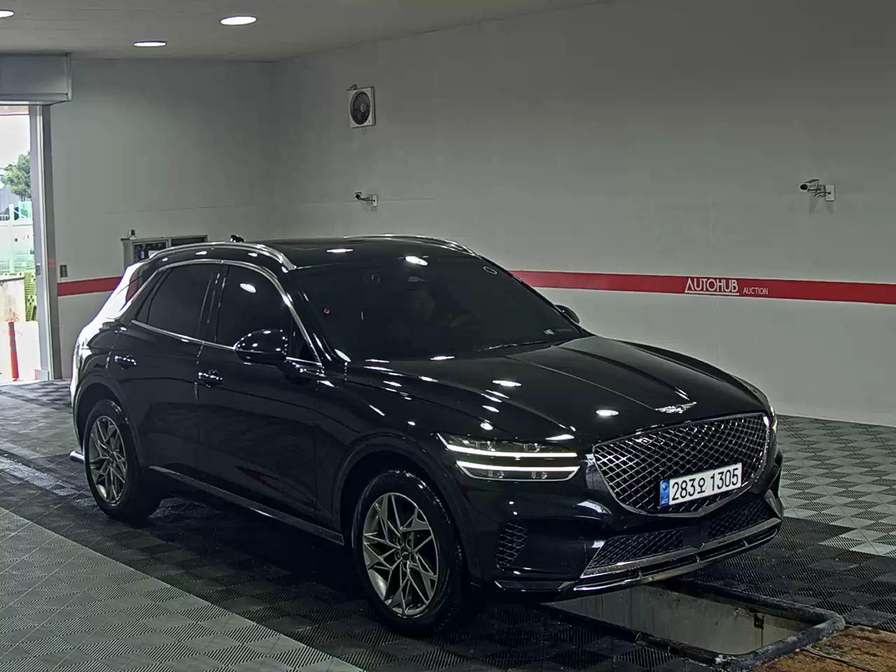 2022 - genesis gv70
