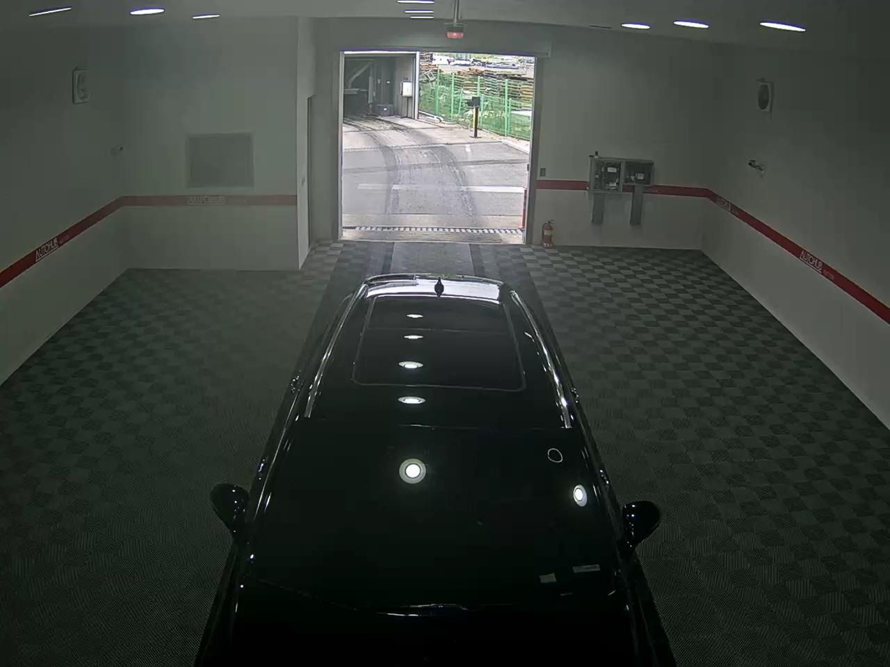 2022 - genesis gv70