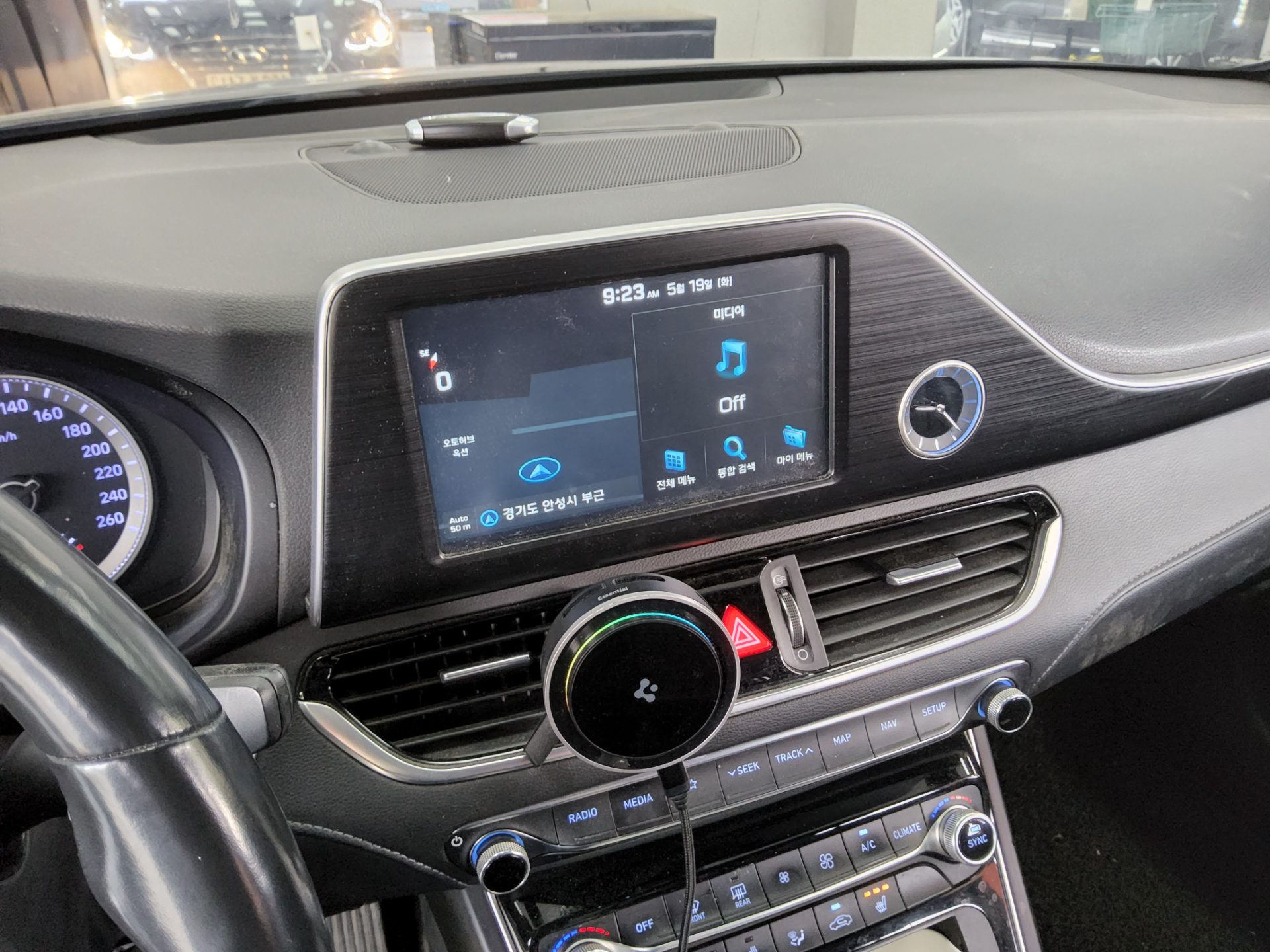 2018 - hyundai grandeur