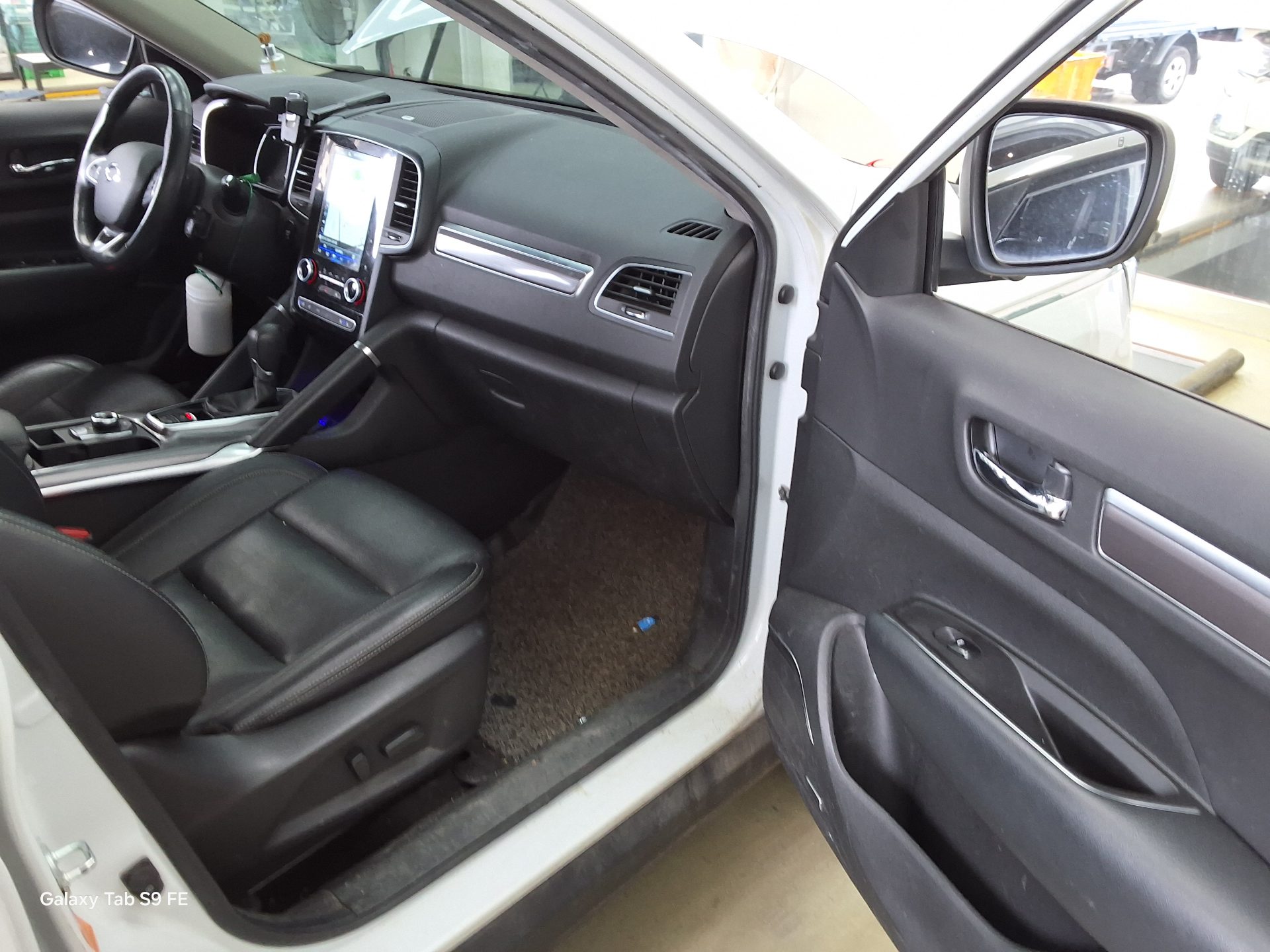 2018 - renault qm6