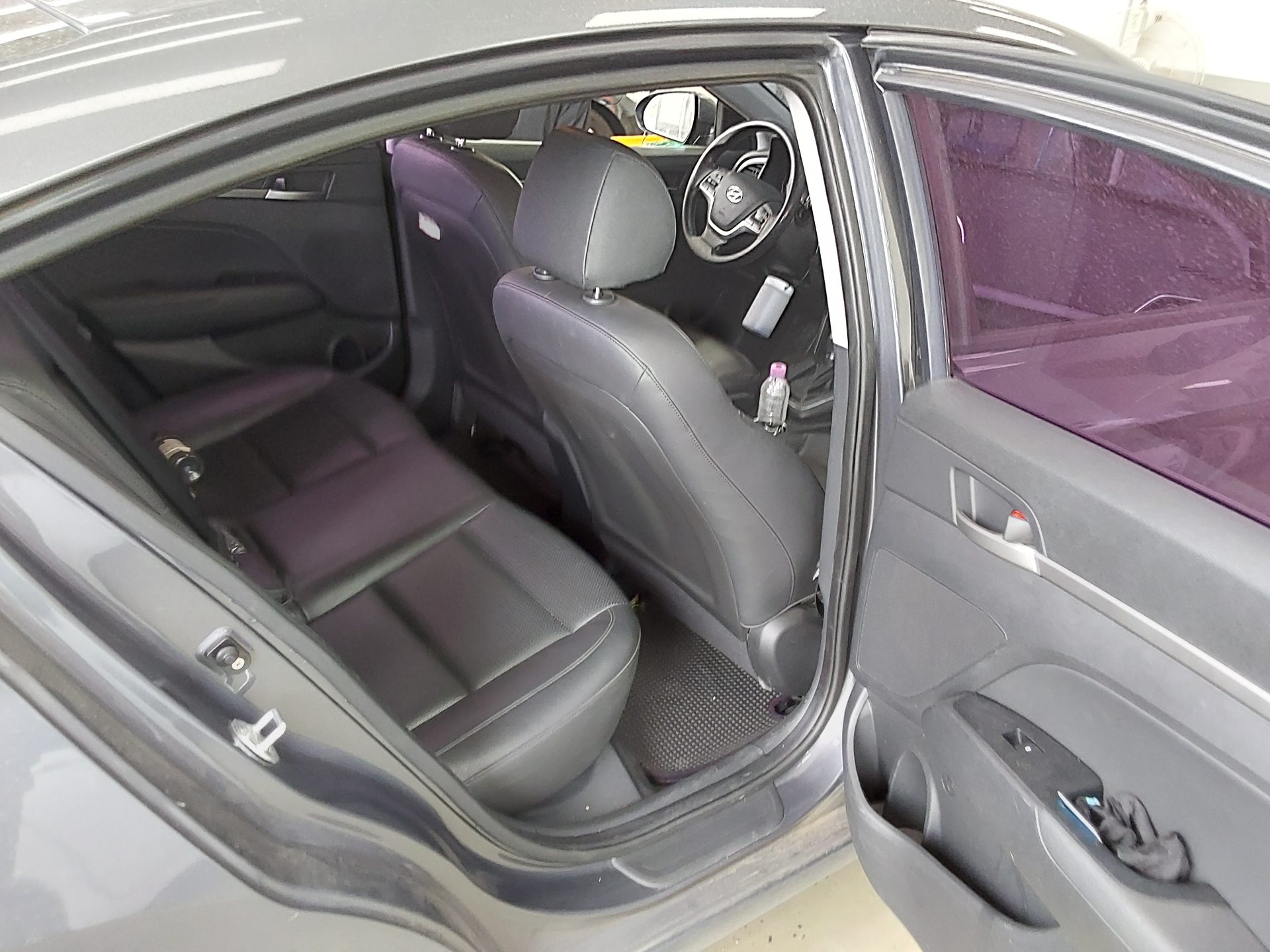 2018 - hyundai avante