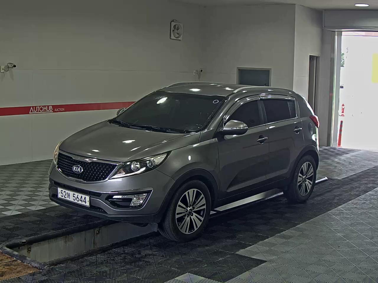 KIA SPORTAGE R