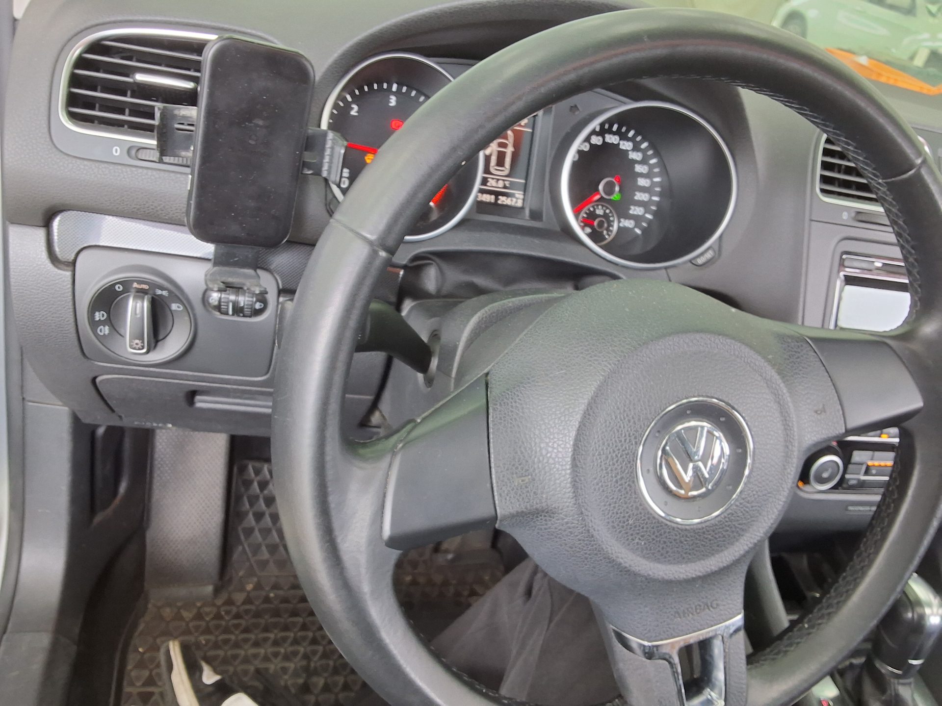 2012 - volkswagen golf