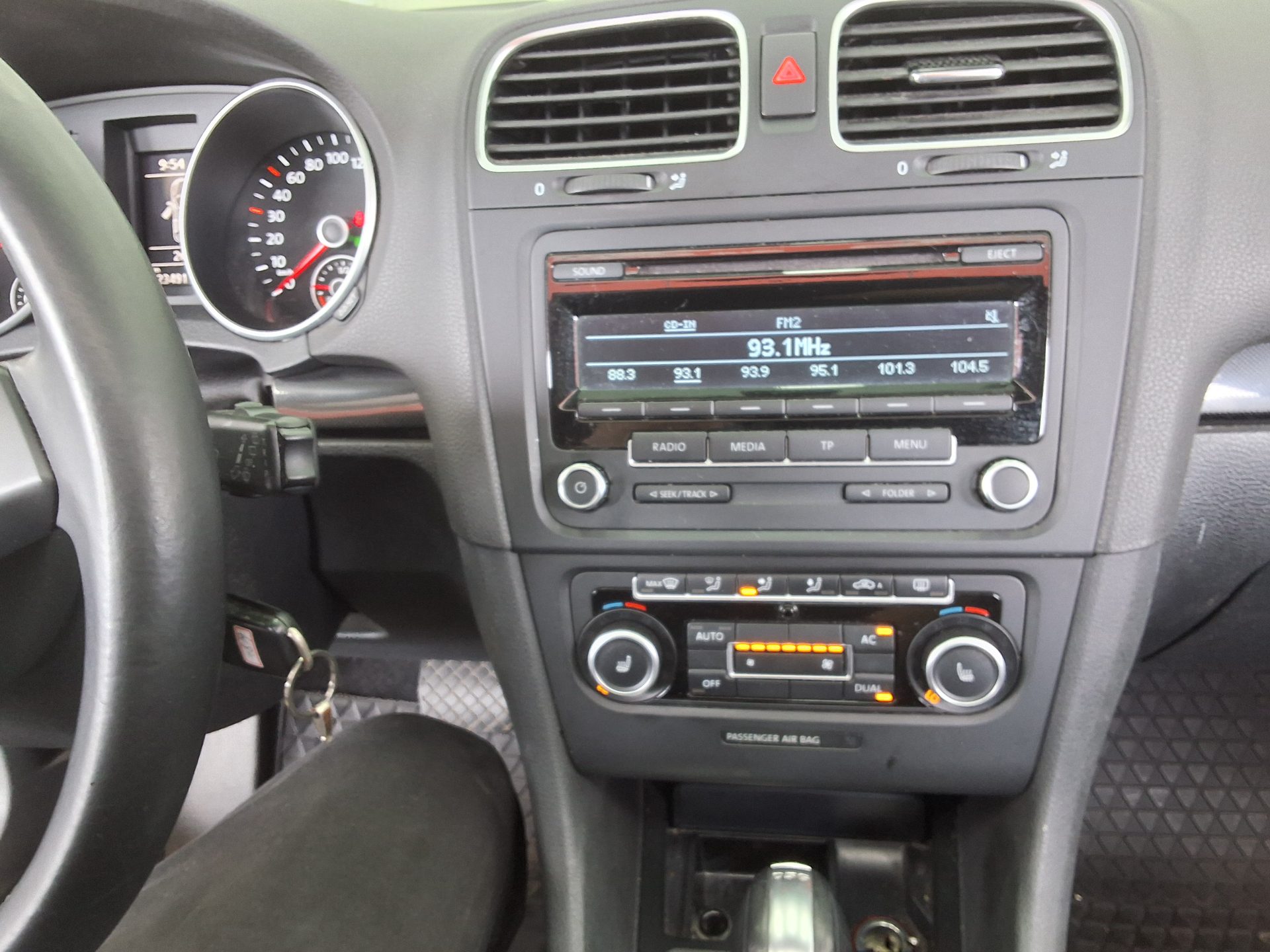 2012 - volkswagen golf