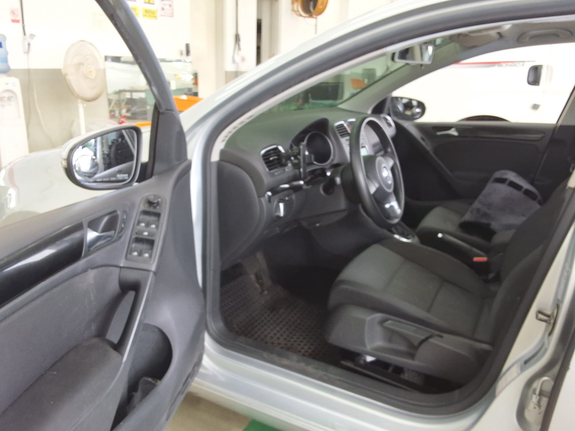 2012 - volkswagen golf