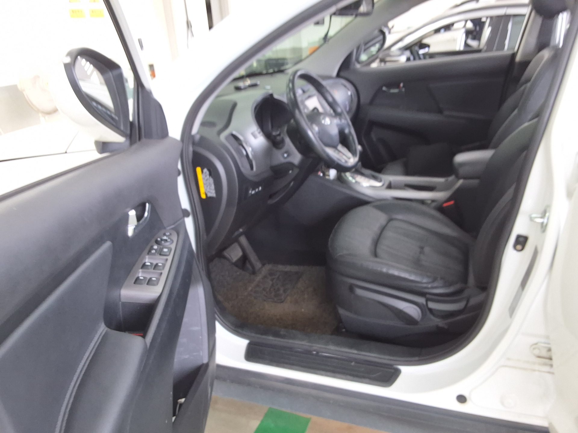 2016 - kia sportage