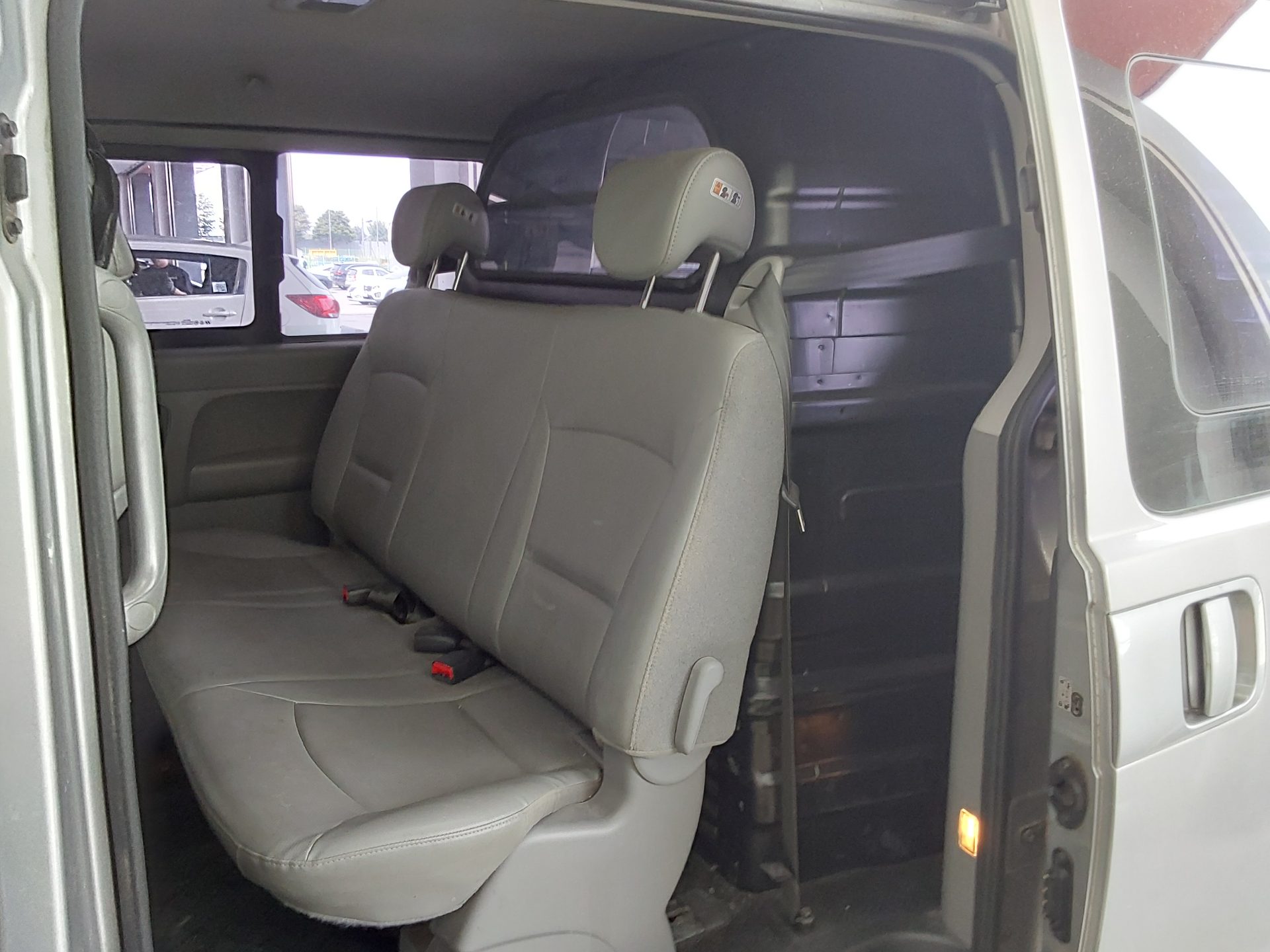 2015 - hyundai grand starex