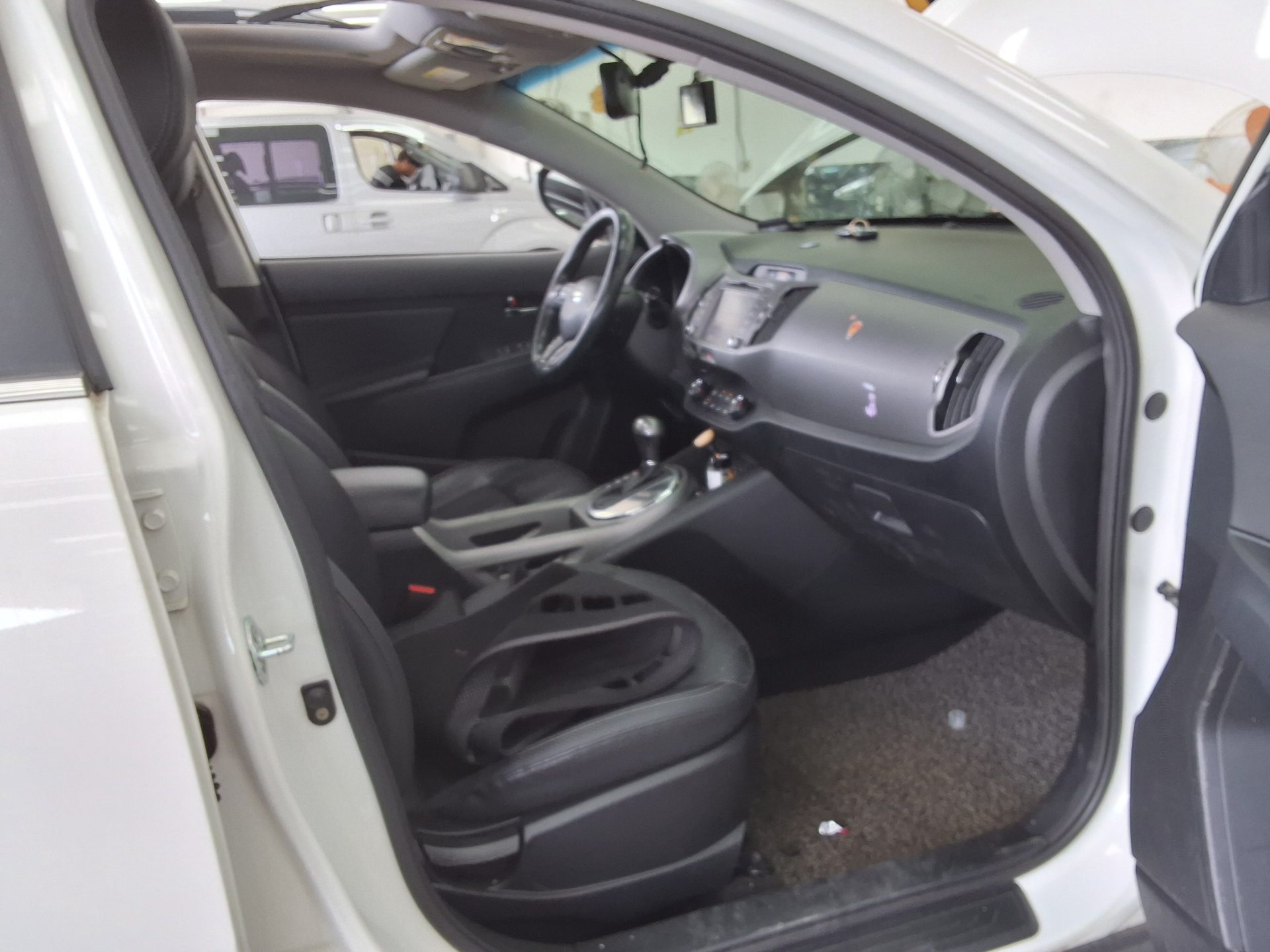 2016 - kia sportage