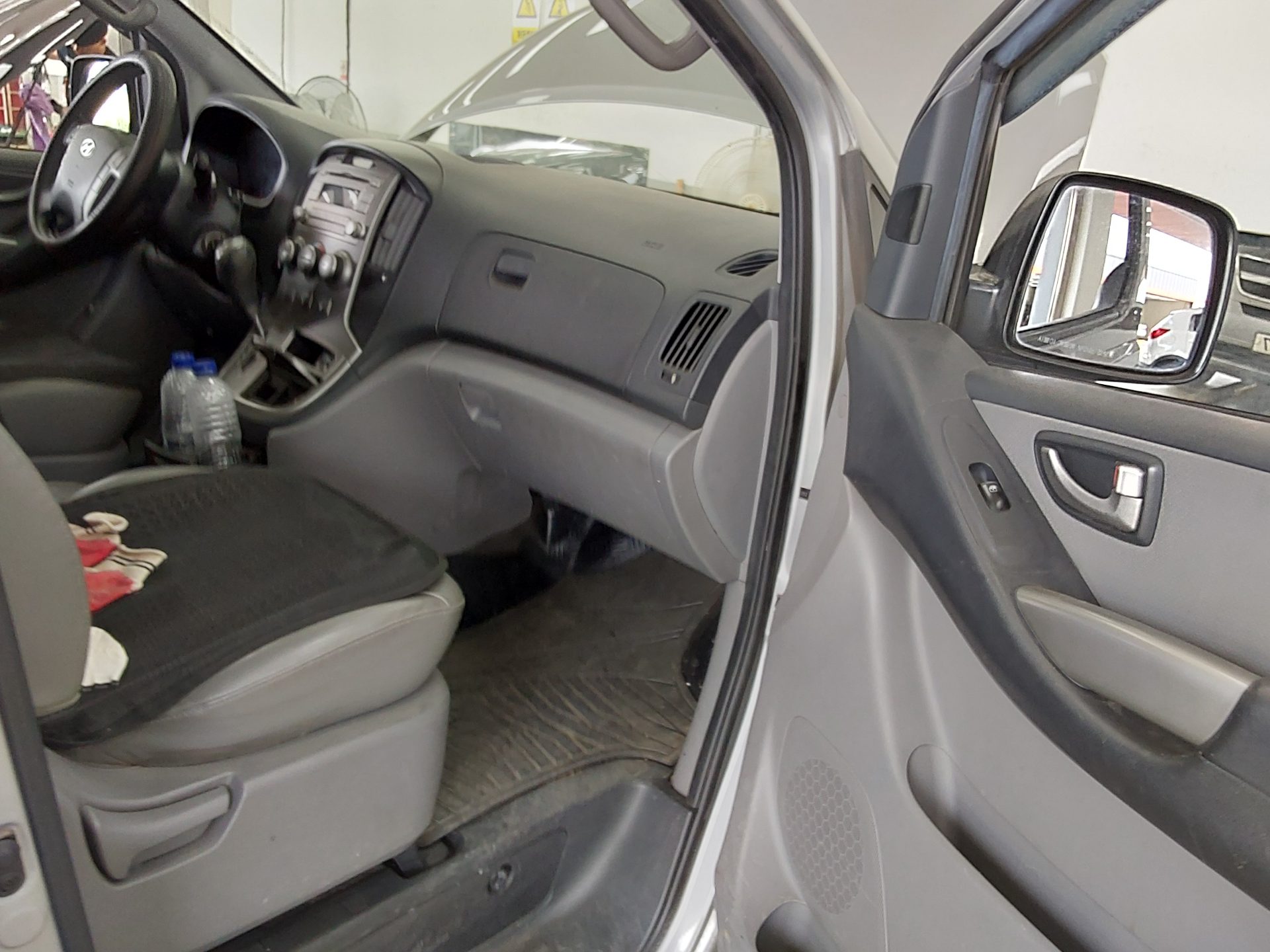 2015 - hyundai grand starex