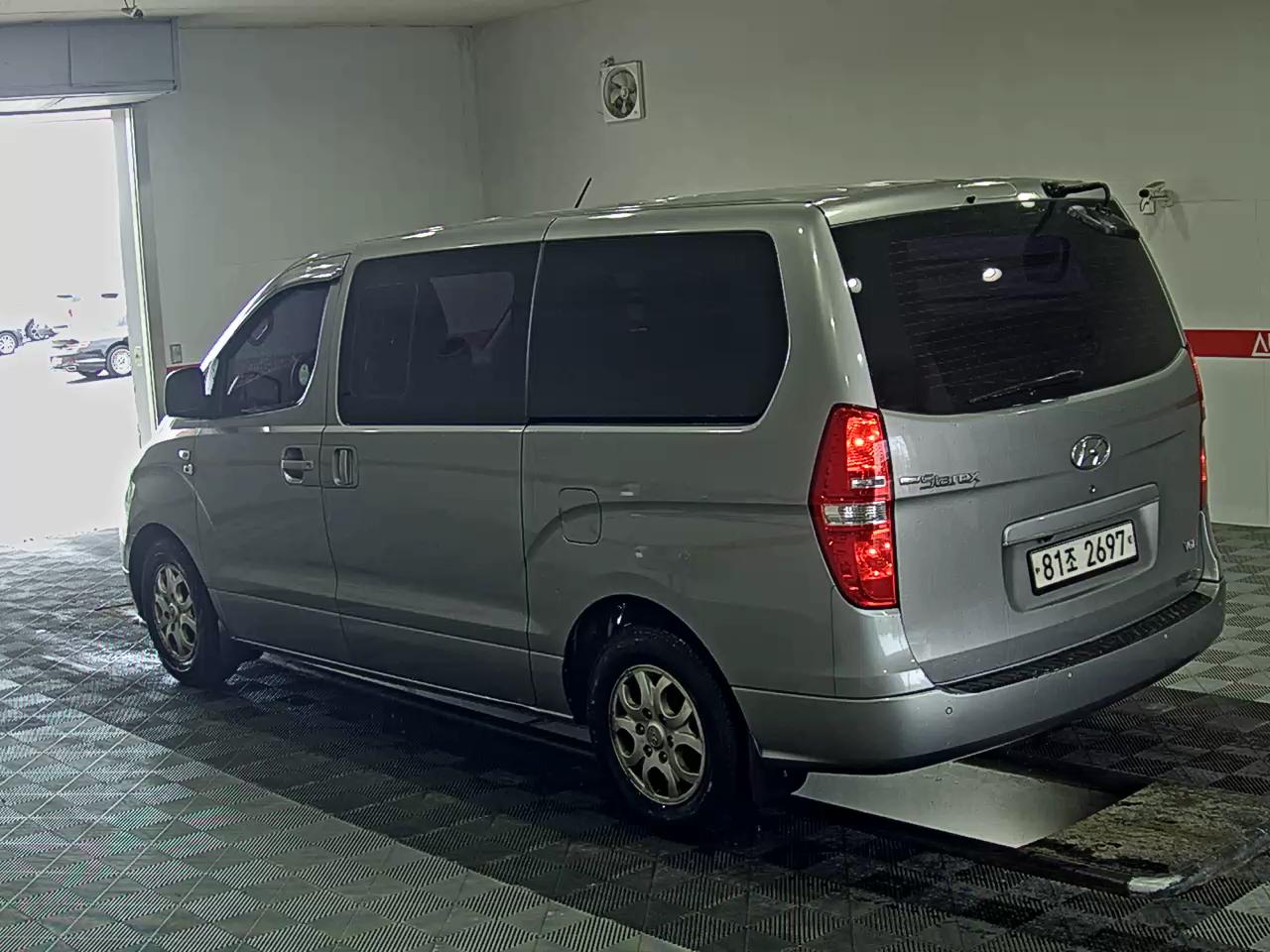 2015 - hyundai grand starex