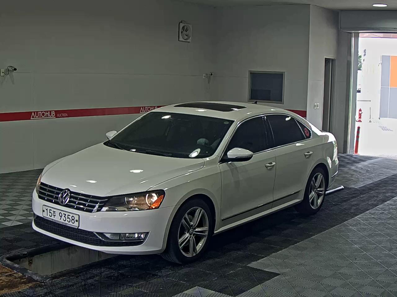 VOLKSWAGEN PASSAT (7TH GEN) TDI