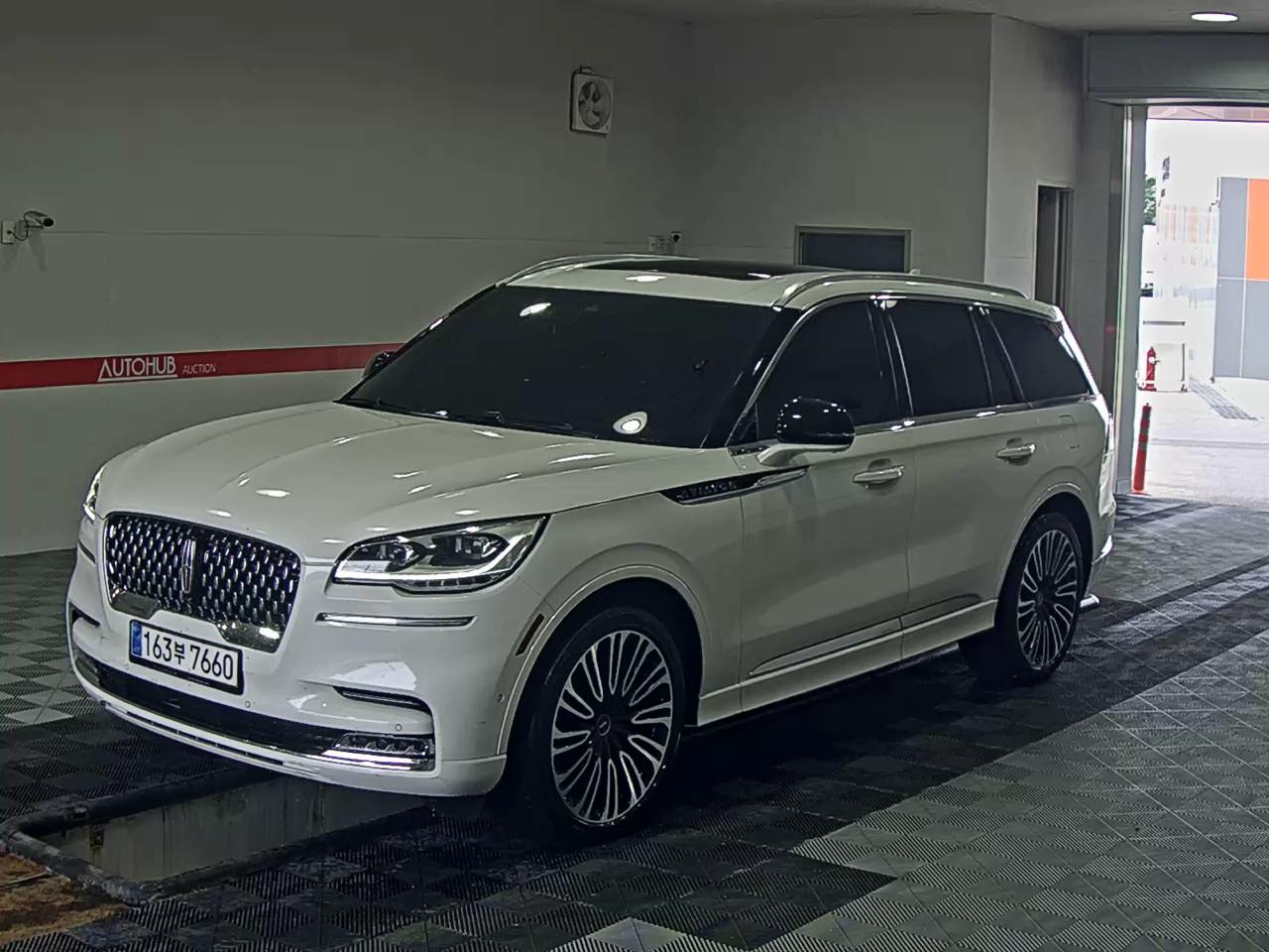 LINCOLN AVIATOR (2ND GEN) V6 BLACK LABEL