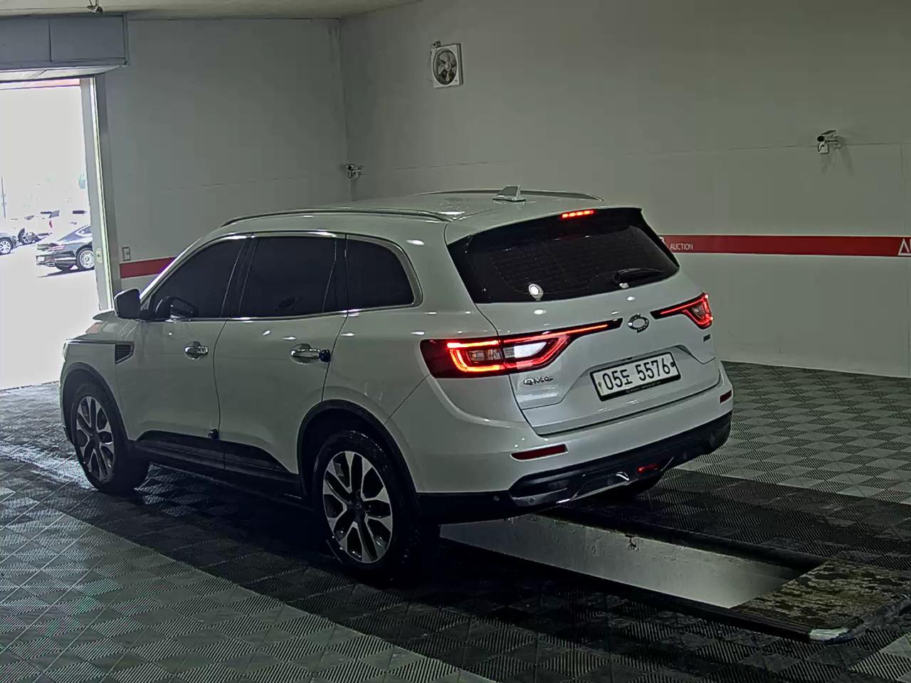 2018 - renault qm6