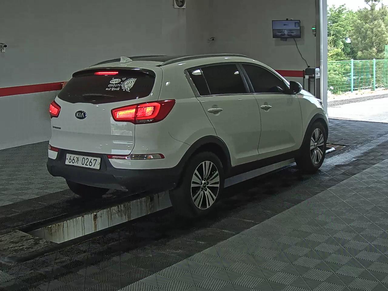 2016 - kia sportage