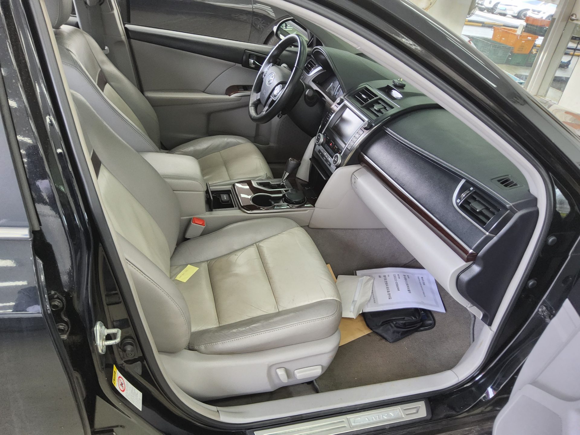 2012 - toyota camry