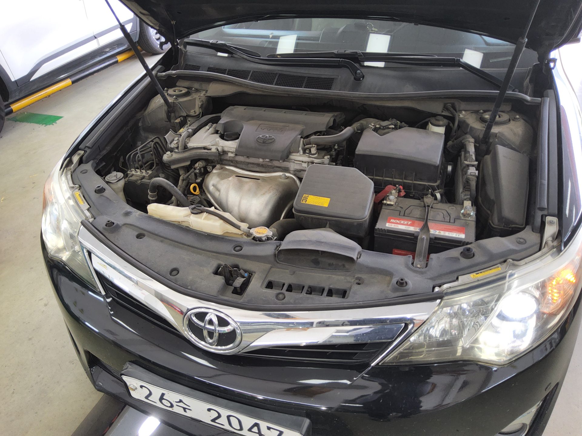 2012 - toyota camry